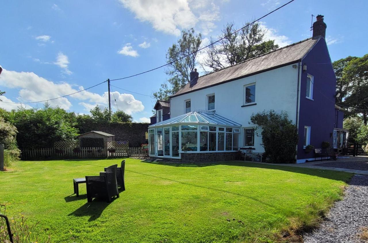 Family Or Romantic Break, On Our Smallholding Close To Couette-café