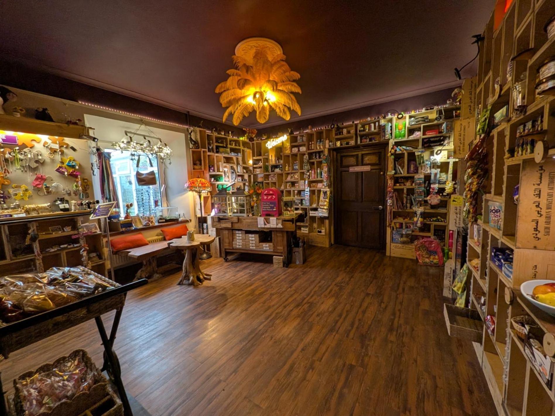 Hideaway Escapes: With Animal Encounters In Pembrokeshire * Narberth